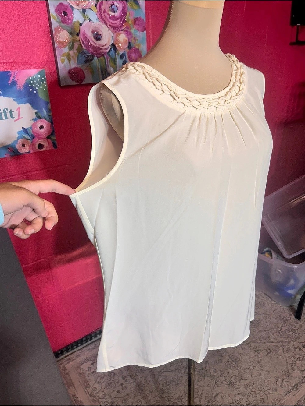 Talbots Silk Sleeveless Top in White Size 14 Like New